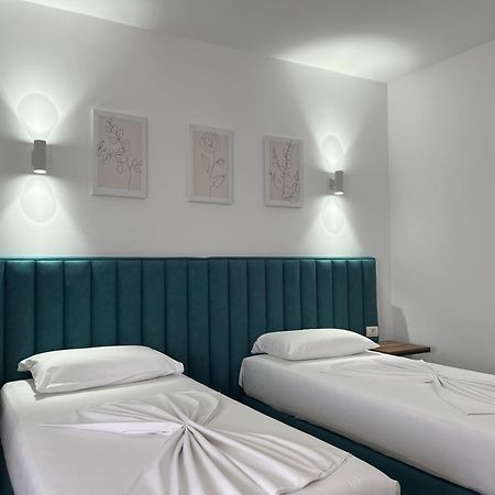 Hotel Floga Shkodër Esterno foto