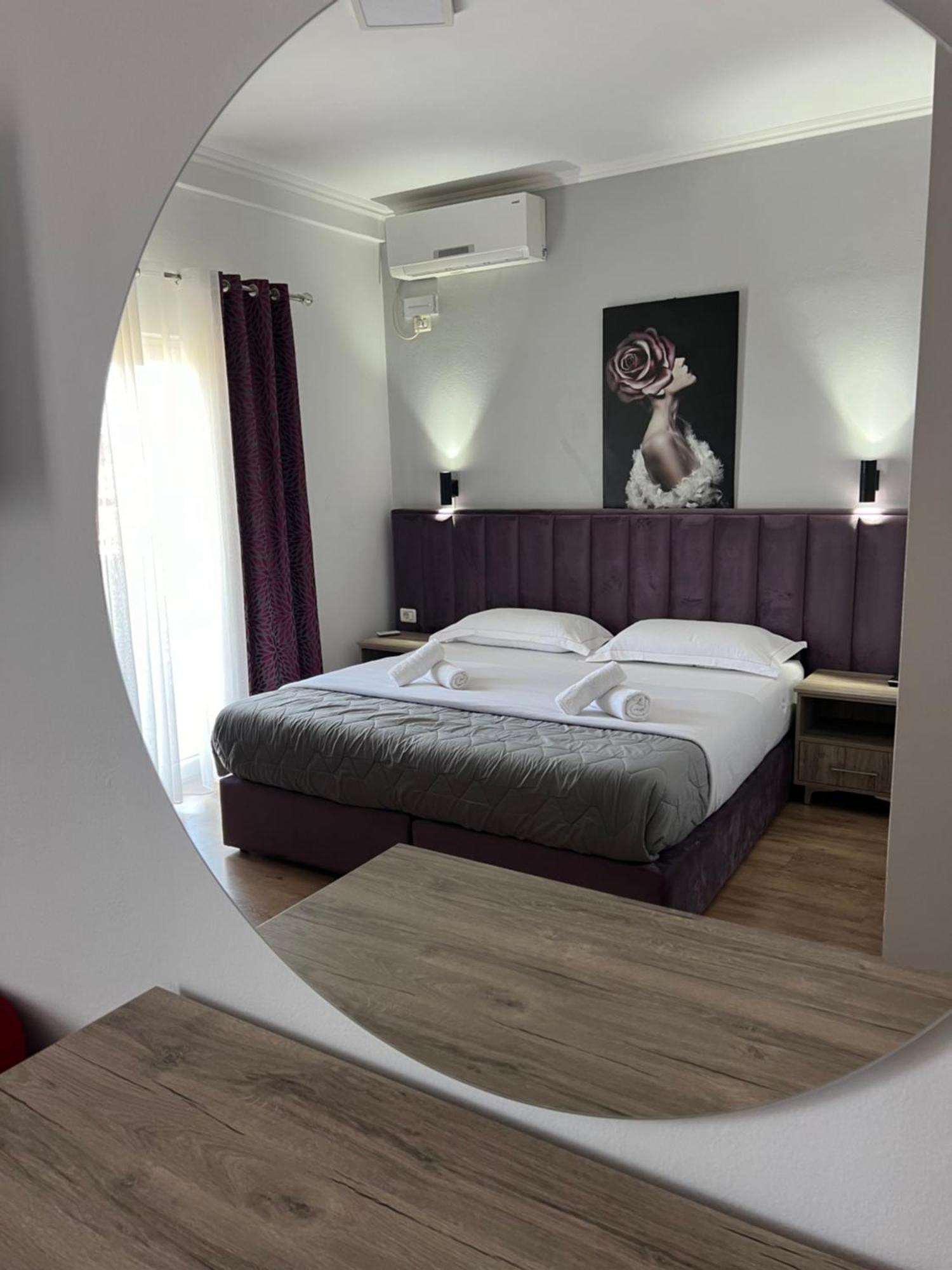 Hotel Floga Shkodër Esterno foto