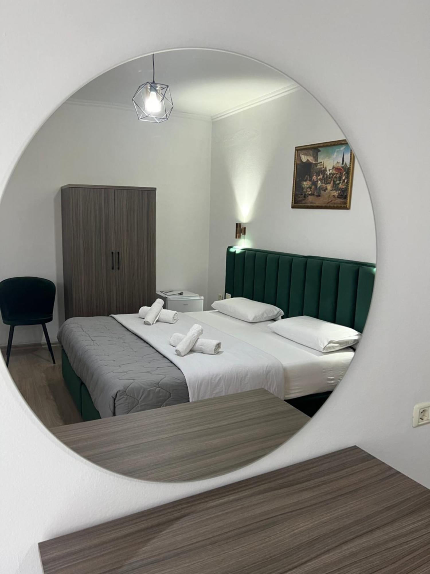 Hotel Floga Shkodër Esterno foto