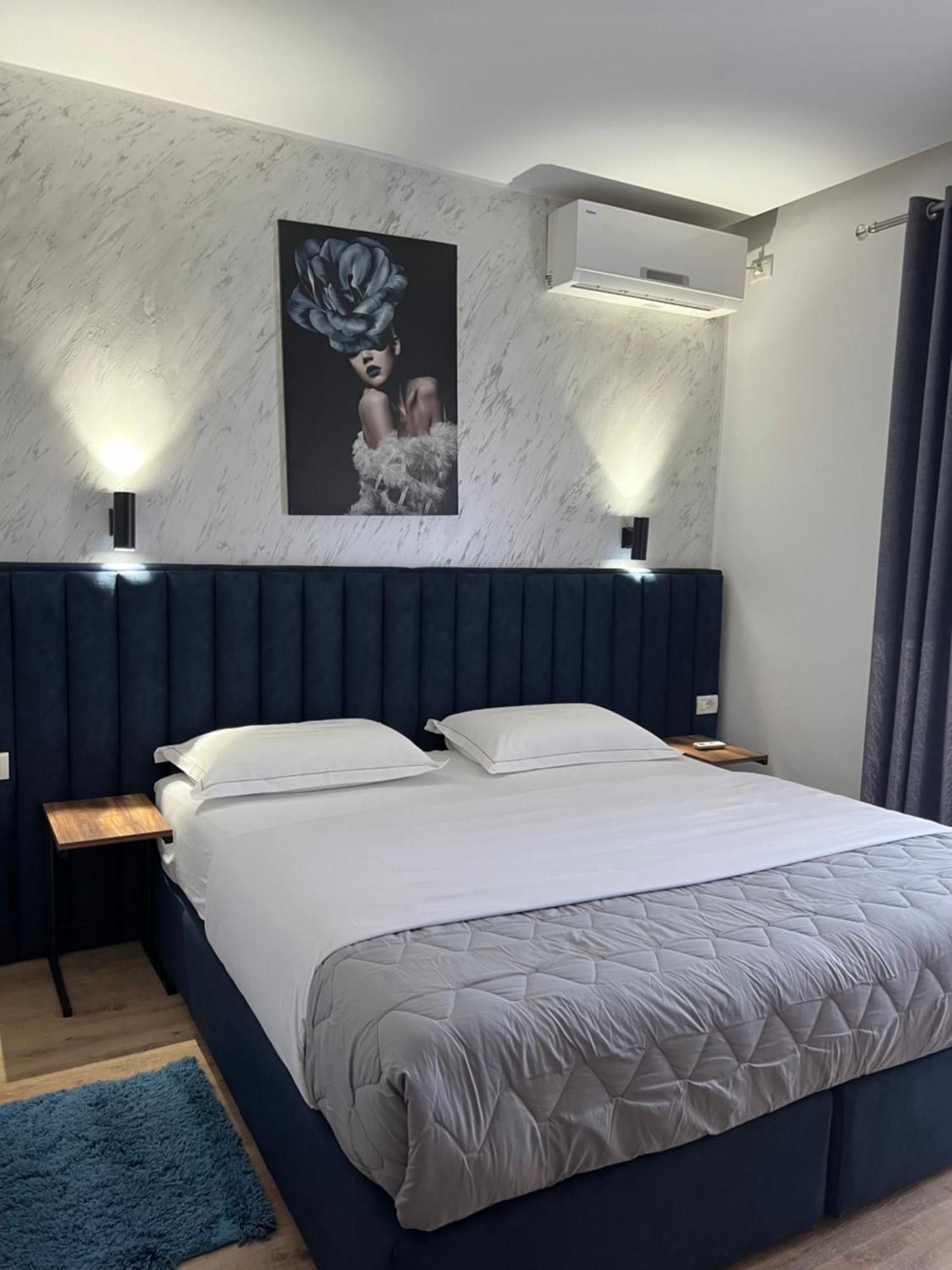 Hotel Floga Shkodër Esterno foto