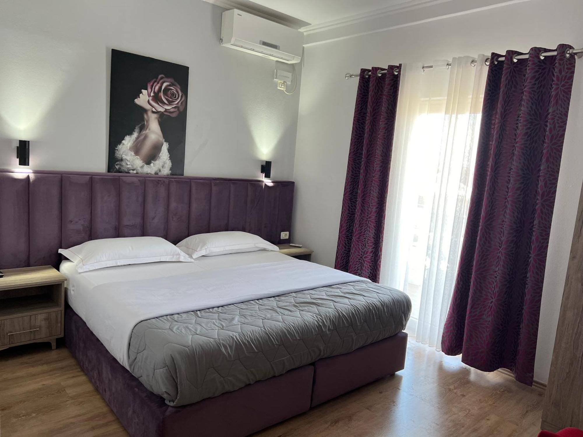 Hotel Floga Shkodër Esterno foto